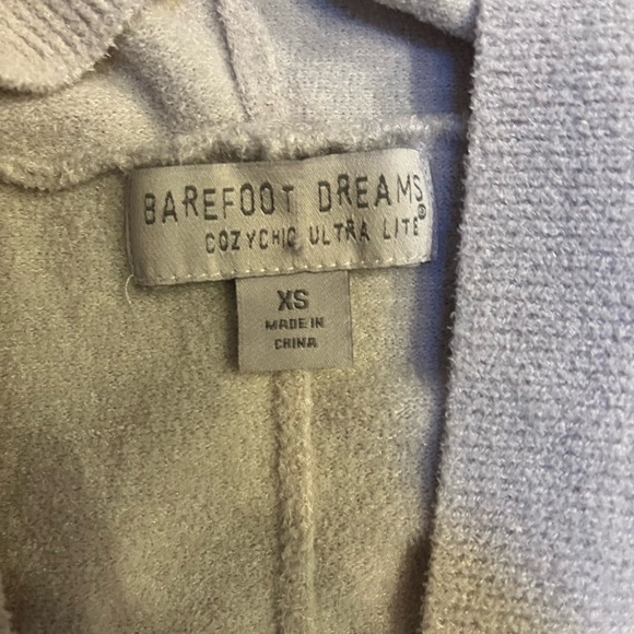 Cream Hooded barefoot dreams Lounge Set - Picture 5 of 6